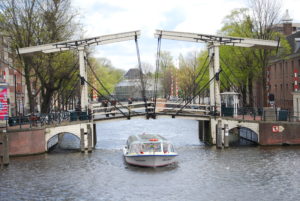 Grachtentours in Amsterdam | PR Guided Tours & Events